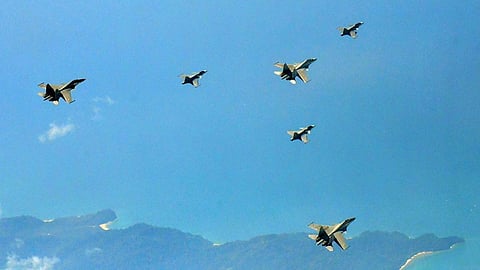 பிரிட்டன் வீரர்களுக்கு இந்திய விமானப் படை பயிற்சி