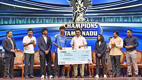 தமிழகம் வளர்ச்சி மாநிலமாக தொடர துணை நிற்க வேண்டும்: ‘சாம்பியன்ஸ் ஆஃப் தமிழ்நாடு’ விழாவில் இளைஞர்களுக்கு முதல்வர் அழைப்பு