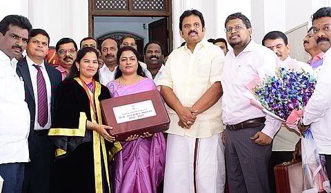 சென்னை மாநகராட்சி பட்ஜெட்டில் பேருந்து சாலை துறைக்கு ரூ.725 கோடி ஒதுக்கீடு