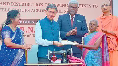 “ஏழை, எளிய மக்களின் வாழ்க்கைத் தரம் உயர நலத் திட்டங்கள் அவசியம்” - ஆளுநர் ஆர்.என்.ரவி கருத்து