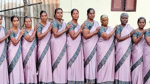 விருது வென்ற இல்லத்தரசிகள்! | வானவில் பெண்கள்