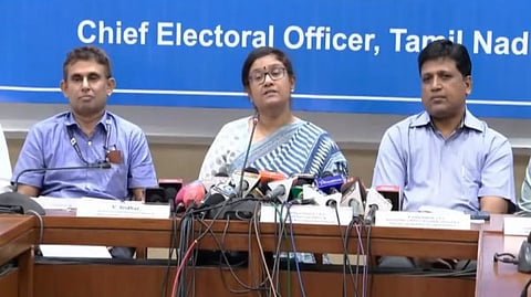 Tamil Nadu SIR: தமிழகத்தில் 5.67 கோடி வாக்காளர்கள்; 74 லட்சம்+ பெயர்கள் நீக்கம்!