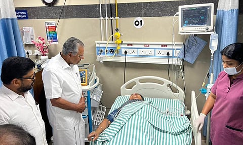 காங். மாணவர் அமைப்பு போராட்டத்தில் கேரள அமைச்சர் வீணா ஜார்ஜ் காயம்