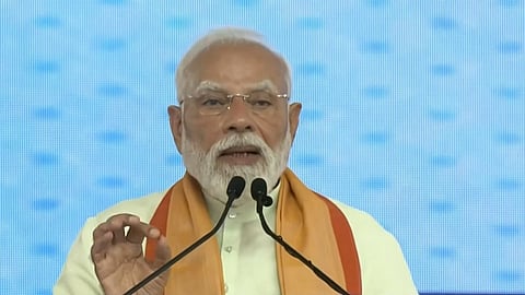 தமிழக ரயில் திட்டங்களுக்கான நிதி 9 மடங்கு அதிகரிப்பு - மதுரையில் பிரதமர் பேச்சு