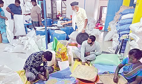 வேளாண் தொழிற்சாலை போல ஓர் ஒருங்கிணைந்த பண்ணை: ஓராண்டில் ரூ.2.5 கோடி பரிவர்த்தனை