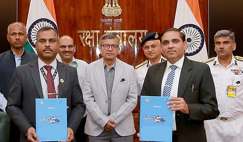 ரூ.5,083 கோடிக்கு ஹெலிகாப்டர்கள், ஏவுகணைகள் கொள்முதல் - பாதுகாப்பு அமைச்சகம் ஒப்பந்தம்
