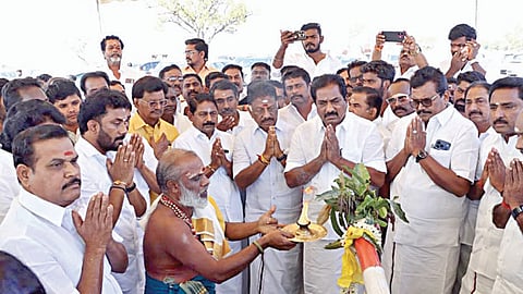 “80 சதவீத அதிமுகவினர் திமுகவில் இணைவர்” - ஓ.பன்னீர்செல்வம் நம்புகிறார்