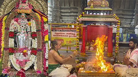 பழநியில் சனிப்பெயர்ச்சி விழா கோலாகலம்: திரளான பக்தர்கள் பங்கேற்பு