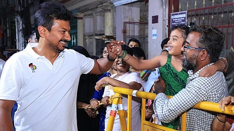 டார்கெட் உதயநிதி... அதிமுக கூட்டணியின் வியூகத்தை முறியடிக்குமா திமுக?