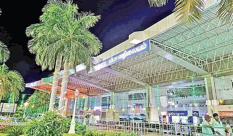 மதுரை விமான நிலையத்துக்கு சர்வதேச அந்தஸ்து - பலன்கள் என்னென்ன?