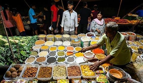 நாட்டின் சில்​லறை விற்பனை பணவீக்கம் 3.21% ஆக உயர்வு