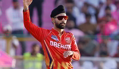 அனைத்து ஐபிஎல் ஆட்டங்களிலும் பஞ்​சாப் கிங்ஸ் வீரர் ஹர்ப்ரீத் விளையாட வேண்​டும்: சஞ்சய் பங்கார் வலியுறுத்தல் 