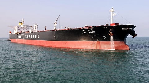 80,000 டன் கச்சா எண்ணெய் உடன் முந்த்ரா துறைமுகம் வந்தது ‘ஜக் லாட்கி'