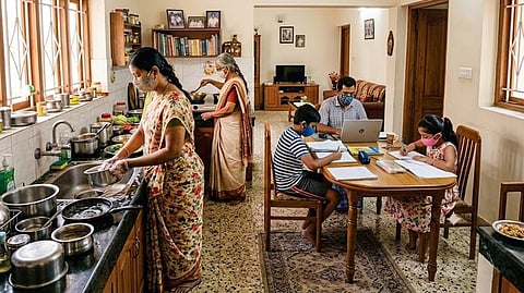 இருவருக்கும் பொதுவில் வைப்போம் | பெண் கோணம்