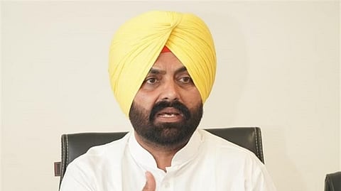 அதிகாரியைத் தற்கொலைக்குத் தூண்டியதாகப் புகார்: பஞ்சாப் அமைச்சர் லால்ஜித் சிங் புல்லர் ராஜினாமா