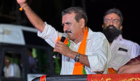 கேரளாவில் மதரீதியாக வாக்கு சேகரித்ததாக குருவாயூர் பாஜக வேட்பாளர் மீது வழக்குப் பதிவு