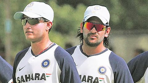 “வெள்ளை பந்து கிரிக்கெட்டின் தலைசிறந்த கேப்டன் தோனி” - சவுரவ் கங்குலி புகழாரம்