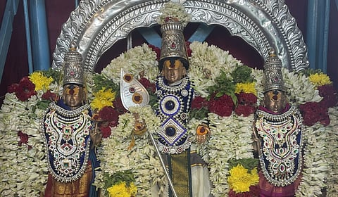 பழநி முருகன் கோயிலில் பங்குனி உத்திரத் திருவிழா தொடக்கம்: ஏப்.1-ல் தேரோட்டம்