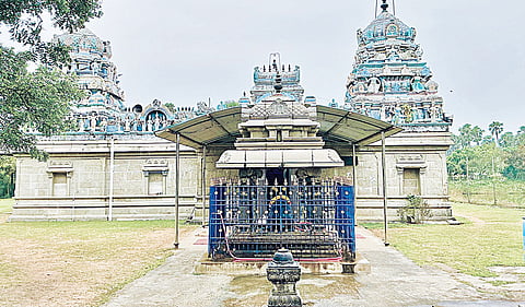 குடும்ப ஒற்றுமை அருளும் எழுச்சூர் நல்லிணக்கேஸ்வரர்