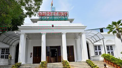 பிரச்சாரம் முடிய 10 நாட்களே உள்ள நிலையில் தேர்தல் அறிக்கை வெளியிடாத புதுச்சேரி பிரதான கட்சிகள்