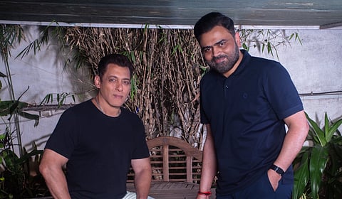 சல்மான்கானை இயக்கும் வம்சி