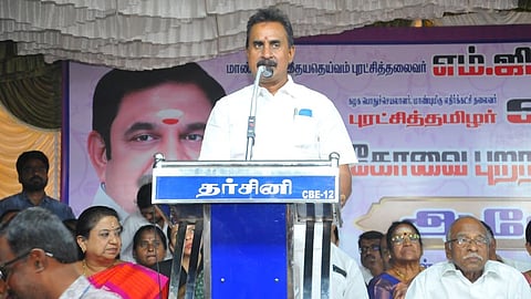 “திமுக வெற்றி பெற வேண்டும் என்பதுதான் விஜய்யின் கொள்கை” - எஸ்.பி.வேலுமணி 