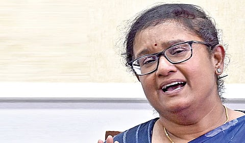 ஹெலிகாப்டர் உள்பட 13 அனுமதிகளுக்கு சுவிதா இணையம் மூலமாக விண்ணப்பிக்கலாம்: தலைமைத்​ தேர்தல் அதிகாரி தகவல்