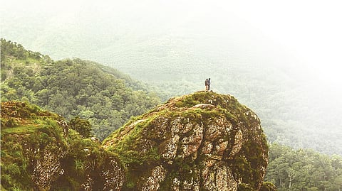 பருந்துப் பாறையும் பத்துமலையும்! | சுற்றுலா