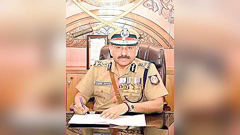 தலைமை தேர்தல் ஆணைய உத்தரவின்பேரில் டிஜிபியாக சந்தீப் ராய் ரத்தோர் பதவியேற்பு