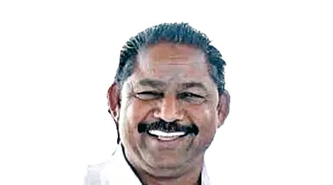 சசிகலா கட்சியில் சேர்ந்த ஒரே நாளில் உசிலம்பட்டி தொகுதி வேட்பாளரானார் அய்யப்பன்