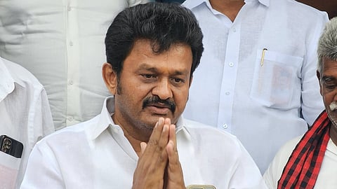 தேர்​தல் விதிமீறல்: இந்திய கம்யூனிஸ்ட் எம்​எல்ஏ மீது வழக்கு
