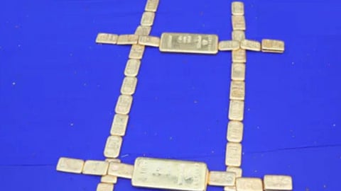 சத்தீஸ்கரில் மாவோயிஸ்ட்களின் மறைவிடத்தில் ரூ.11 கோடி மதிப்பிலான சுவிஸ் தங்க கட்டிகள் பறிமுதல்