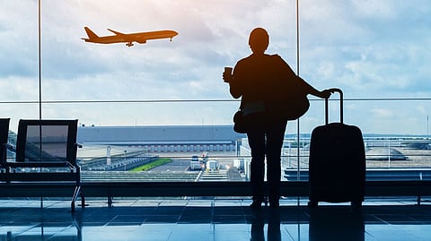 உள்​நாட்​டு, சர்​வ​தேச விமான கட்டணங்கள் உயர்வு; முன்​ப​திவு செய்திருந்தால் கட்டண உயர்வு பொருந்​தாது