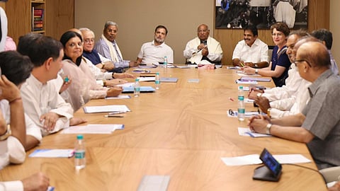 காங்கிரஸ் செயற்குழுக் கூட்டம்