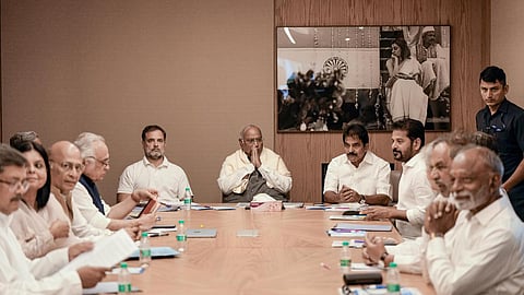 “தொகுதி மறுவரையறை நடவடிக்கையால் கடும் விளைவுகள்...” -  கார்கே எச்சரிக்கை