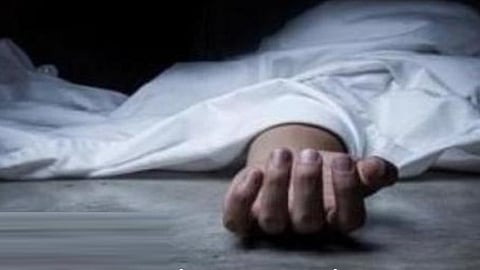 ஆந்திரா: செல்ஃபி எடுத்த 3 மாணவிகள் நீரில் மூழ்கி உயிரிழப்பு