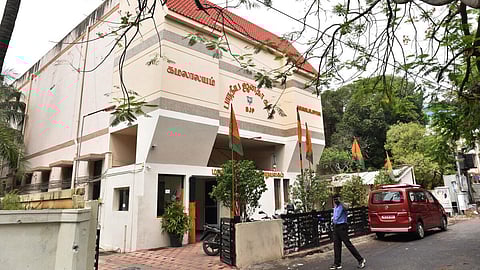 ‘ஜனநாயகன்’ இணையத்தில் வெளியானது பற்றி சிபிஐ விசாரணை கோர விஜய் தயாரா? - பாஜக கேள்வி