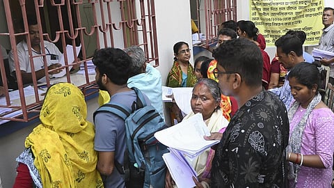 12 மாநிலங்களில் 6 கோடி வாக்காளர்கள் நீக்கம்