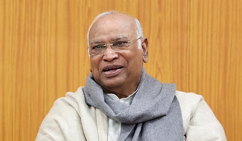 அனைத்து கட்சி கூட்டத்தை ஏப்.29-ல் நடத்த பிரதமர் மோடியிடம் கார்கே வலியுறுத்தல் 