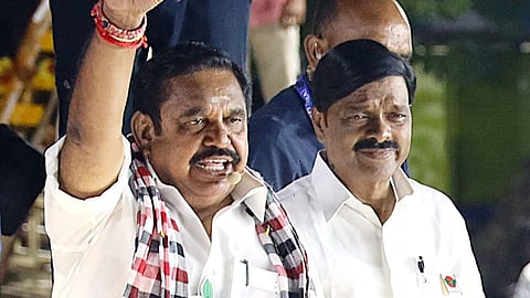 “நாடாளுமன்றம் கூட்டப்படுவதை முதல்வர் எதிர்க்க தோல்வி பயமே காரணம்” - இபிஎஸ்