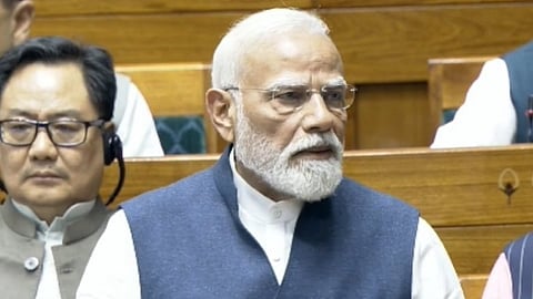 “மகளிர் இடஒதுக்கீடு... அரசியல் சாயம் பூச வேண்டிய அவசியமில்லை” - மக்களவையில் பிரதமர் மோடி பேச்சு