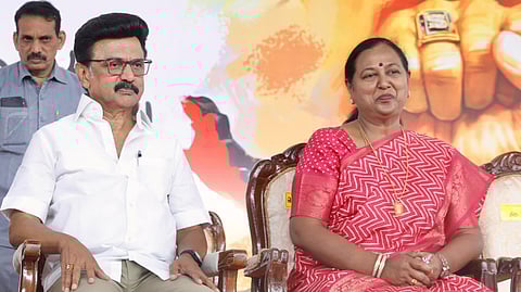 “எங்கு பார்த்தாலும் பாலியல் வன்கொடுமை, போதைக் கலாசாரம்” - ஸ்டாலின் முன்பு பிரேமலதா பேசியதால் திமுகவினர் அதிர்ச்சி