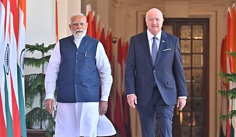 ராணுவ மோதல்கள் பிரச்சினைக்குத் தீர்வாகாது: பிரதமர் மோடி கருத்து