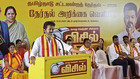 “பெரம்​பூருக்​கும் திருச்சி கிழக்கிற்​கும் மாதம் ஒரு முறை கட்​டா​யம் வரு​வேன்” - விஜய் உறுதி