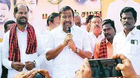 மணப்பாறை தொகுதியில் மமக வேட்பாளர் அப்துல் சமதுவுக்கு ஆதரவாக பிரச்சாரத்தில் பேசிய அமைச்சர் கே.என்.நேரு.