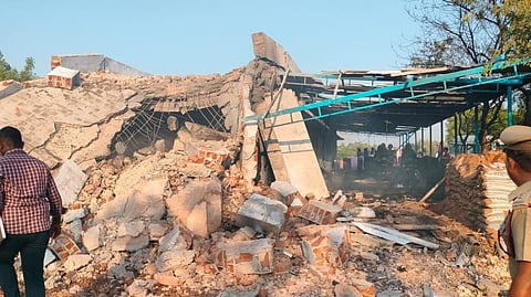 விருதுநகர் பட்டாசு ஆலை விபத்து: 20 பேர் பலி; பலர் படுகாயம்