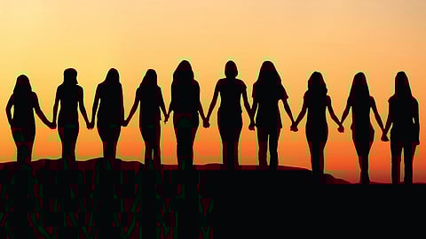 பேரவைத் தேர்தல் 2026: பெண்கள் நலனில் அக்கறை காட்டுகின்றனவா அரசியல் கட்சிகள்?