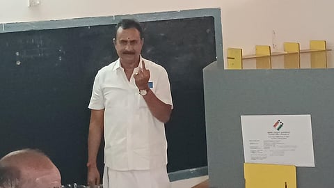 “தமிழகத்தில் 210 தொகுதிகளில் அதிமுக வெற்றி பெறும்” - முன்னாள் அமைச்சர் எஸ்.பி.வேலுமணி