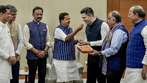 உள்கட்சி மோதலால் ‘ஆம் ஆத்மி’யில் இருந்து விலகி பாஜகவில் இணைந்த 7 எம்பிக்கள்