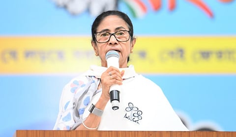 மேற்கு வங்கத்தில் திரிணமூல் மீண்டும் ஆட்சி அமைக்கும்: மம்தா பானர்ஜி நம்பிக்கை
